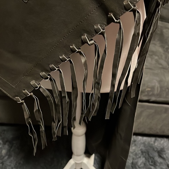 Worth New York - Picture 8 of 12